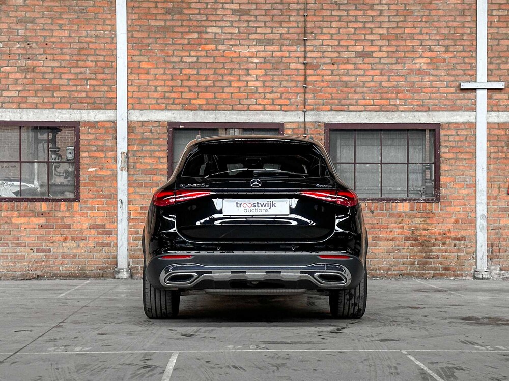Mercedes-Benz GLC300e 4Matic Hybrid 313PS 2023 GLC-Klasse (Herstellergarantie)