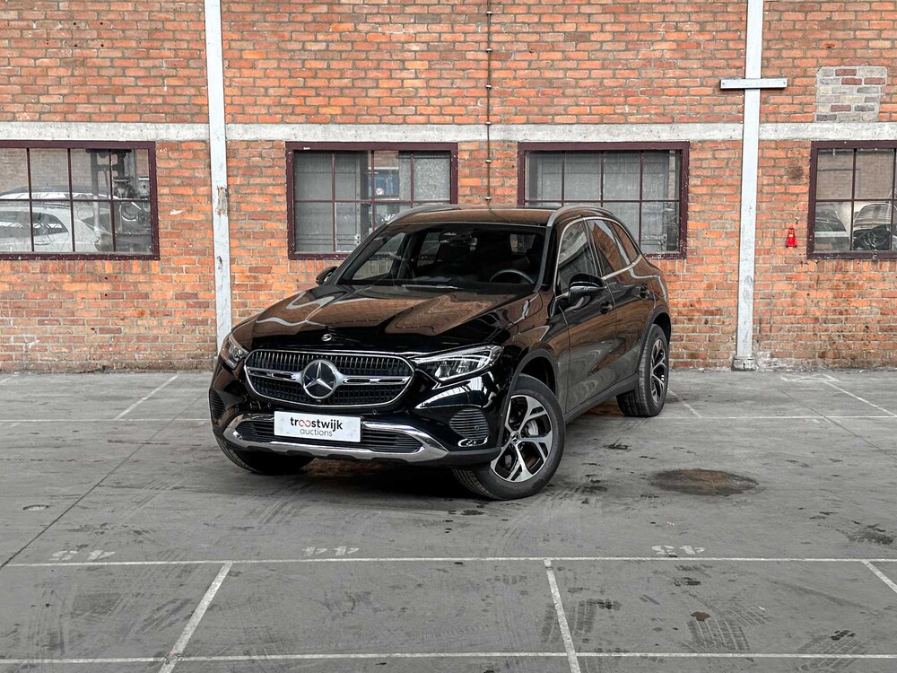 Mercedes-Benz GLC300e 4Matic Hybrid 313PS 2023 GLC-Klasse (Herstellergarantie)