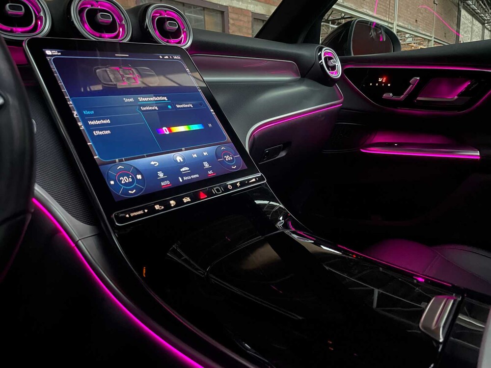 Mercedes-Benz GLC300e 4Matic Hybrid 313PS 2023 GLC-Klasse (Herstellergarantie)