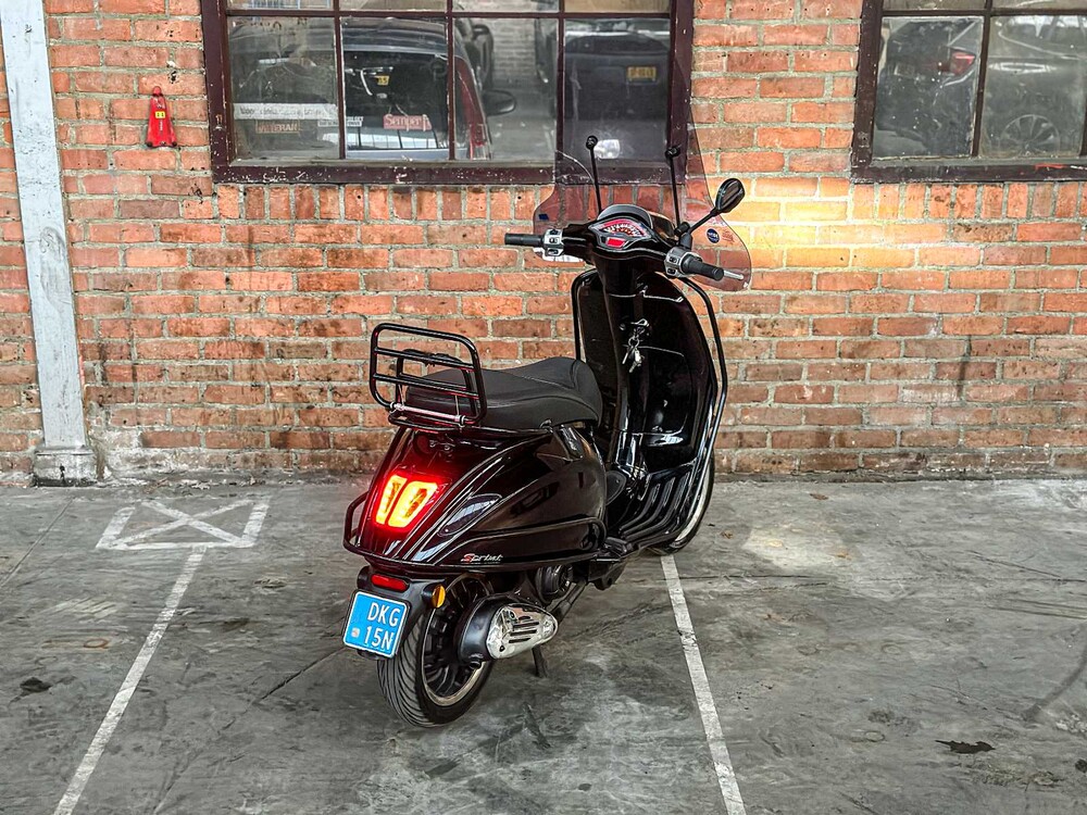 Vespa Sprint 4T Motorroller 2017, DKG-15-N