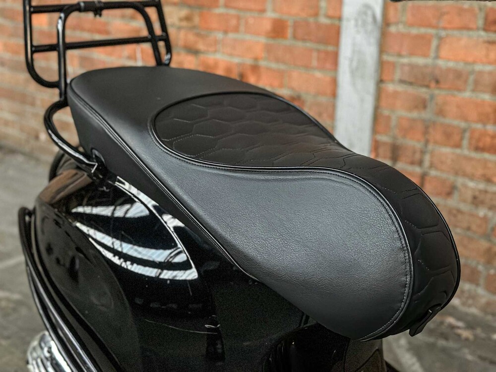 Vespa Sprint 4T Motorroller 2017, DKG-15-N