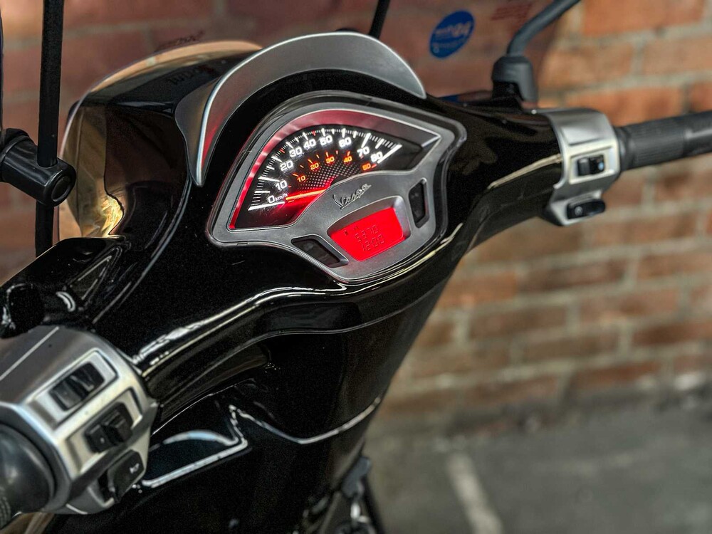 Vespa Sprint 4T Motorroller 2017, DKG-15-N