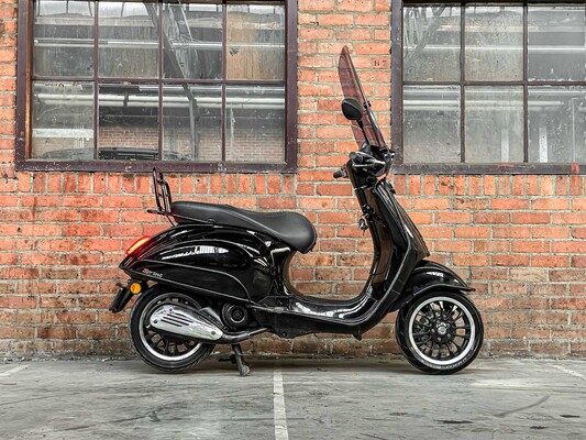 Vespa Sprint 4T Scooter 2017, DKG-15-N