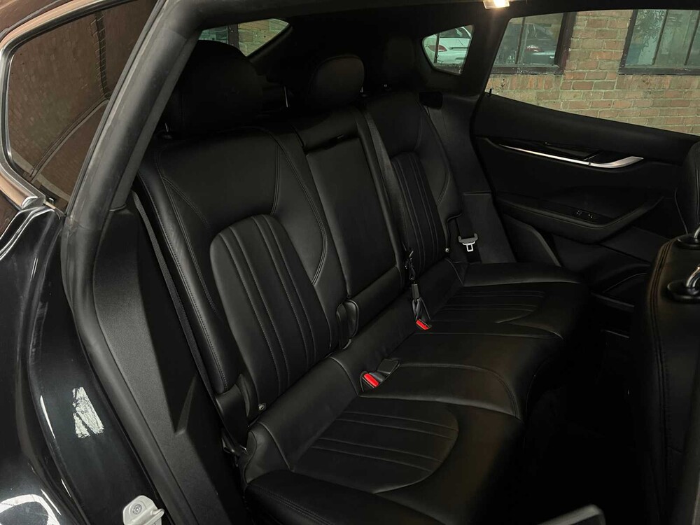 Maserati Levante 3.0 V6 Q4 350PS 2018