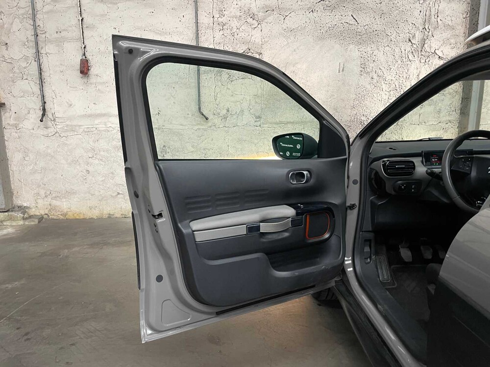 Citroen C4 Cactus 1.2 PureTech Business Plus 110PS 2016, P-078-JS