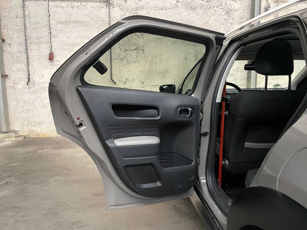 Citroen C4 Cactus 1.2 PureTech Business Plus 110PS 2016, P-078-JS