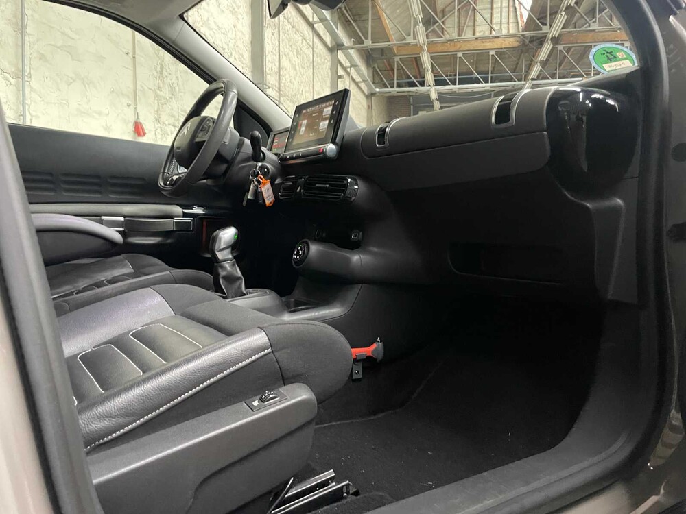 Citroen C4 Cactus 1.2 PureTech Business Plus 110PS 2016, P-078-JS