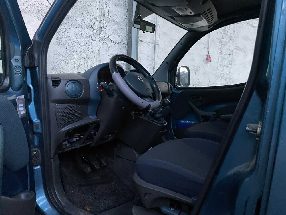 Fiat Doblò 1.6-16V ELX 103hp 2002 (Original-NL), 11-JK-JP -Rollstuhlgerechter LKW-