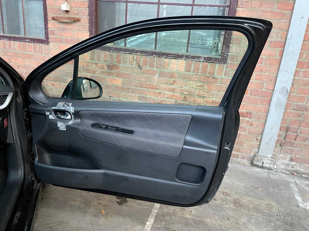 Peugeot 207 1.4 VTi Look 95hp 2009 (Original-NL), 75-JPF-9