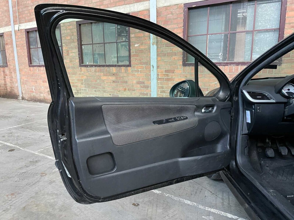 Peugeot 207 1.4 VTi Look 95hp 2009 (Original-NL), 75-JPF-9