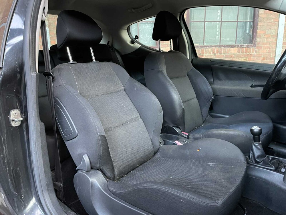 Peugeot 207 1.4 VTi Look 95hp 2009 (Original-NL), 75-JPF-9