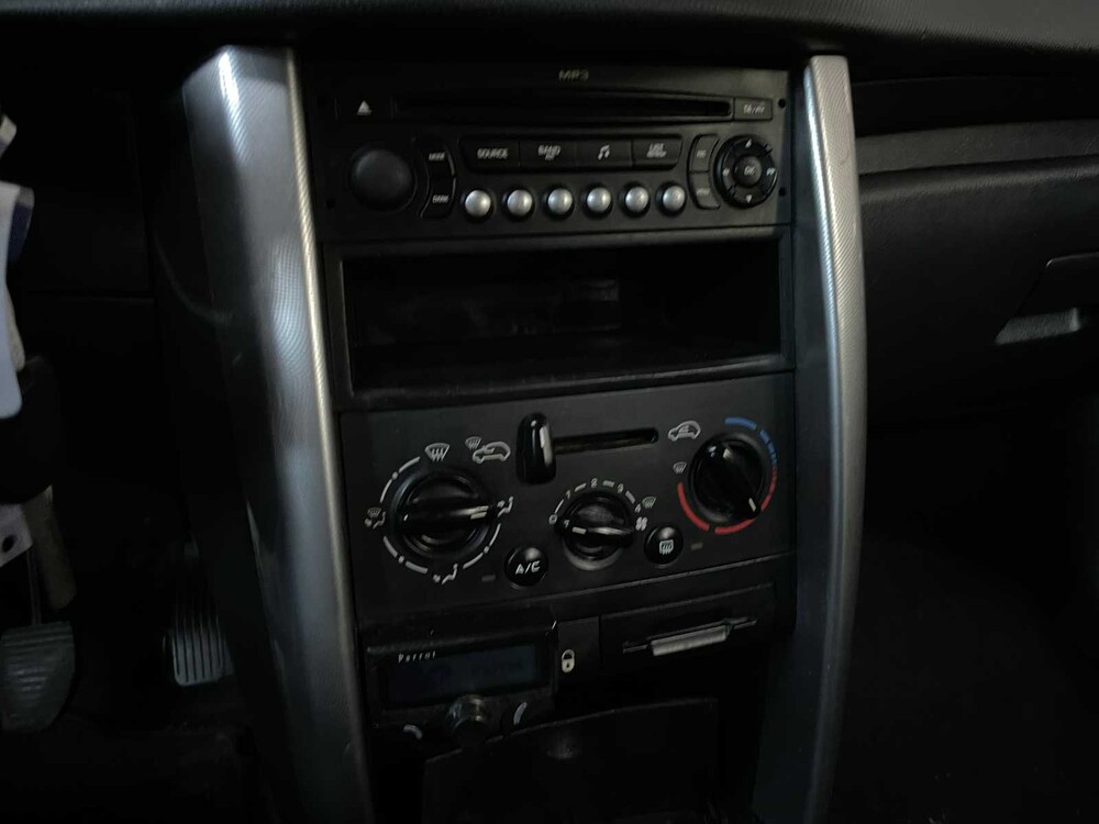 Peugeot 207 1.4 VTi Look 95hp 2009 (Original-NL), 75-JPF-9