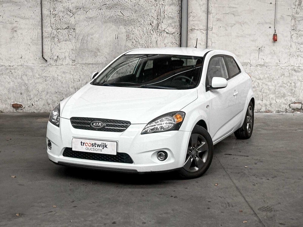 Kia pro_cee 1.4 CVVT X-ecutive 90hp 2010 (Original-NL), 95-LBL-9