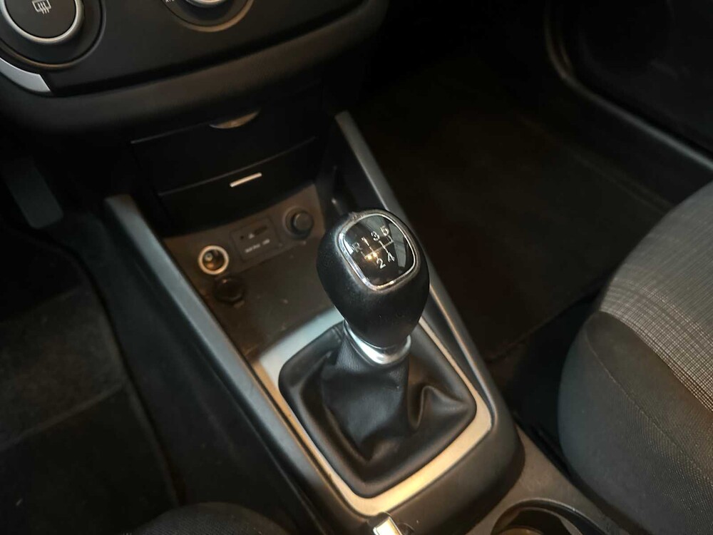 Kia pro_cee 1.4 CVVT X-ecutive 90hp 2010 (Original-NL), 95-LBL-9