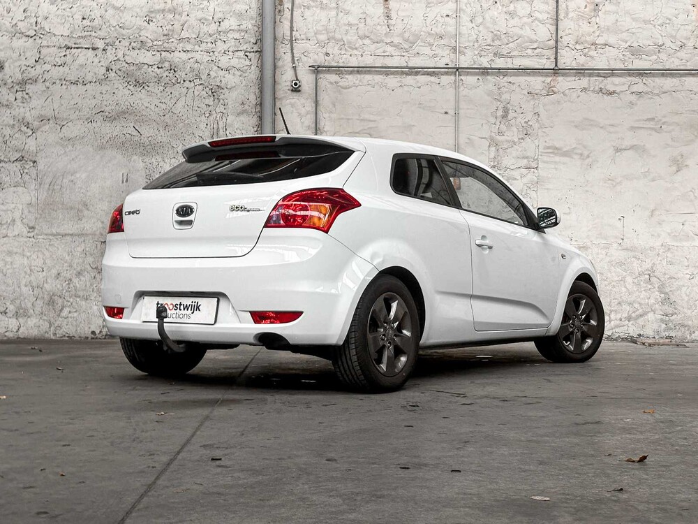 Kia pro_cee 1.4 CVVT X-ecutive 90hp 2010 (Original-NL), 95-LBL-9