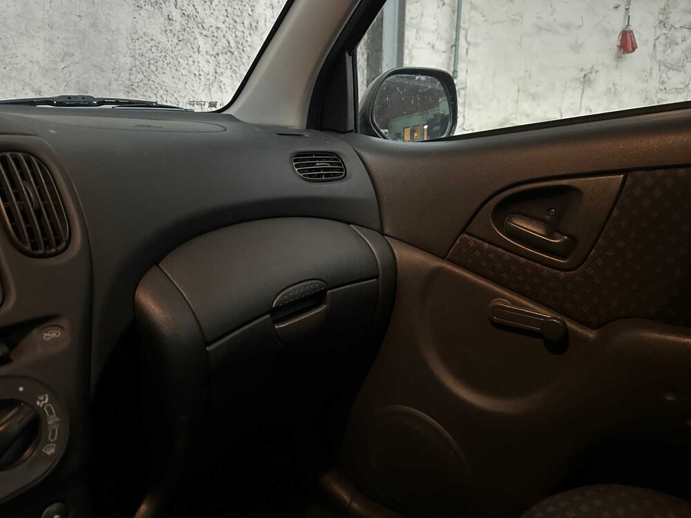 Toyota Yaris Verso 1.3 VVT-i 84hp 2004, Z-085-JD