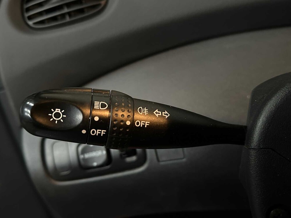 Toyota Yaris Verso 1.3 VVT-i 84hp 2004, Z-085-JD