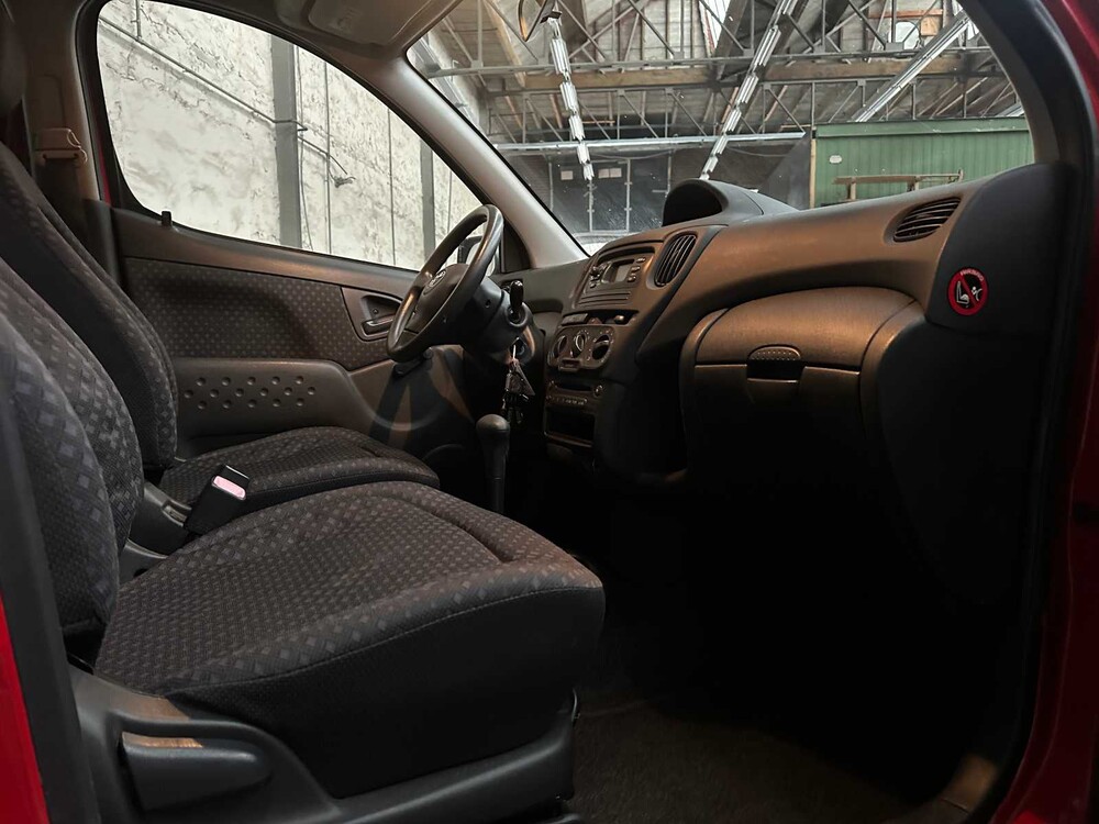 Toyota Yaris Verso 1.3 VVT-i 84hp 2004, Z-085-JD