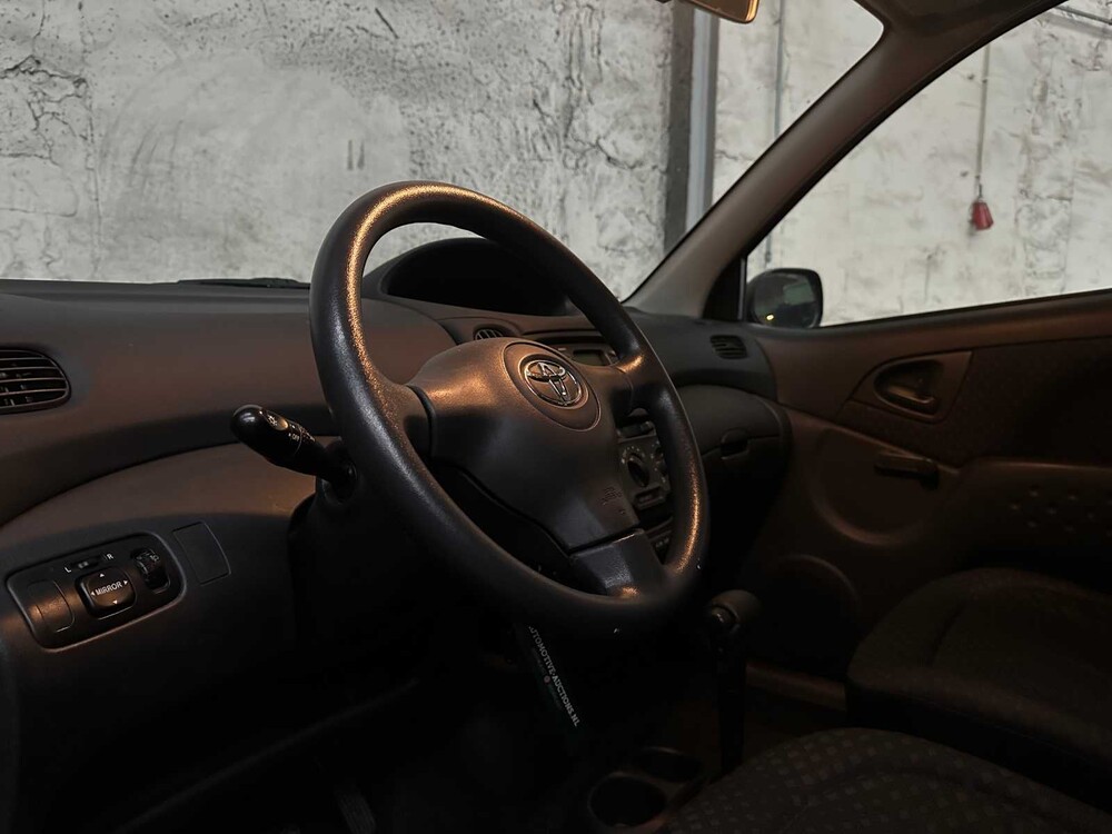 Toyota Yaris Verso 1.3 VVT-i 84hp 2004, Z-085-JD