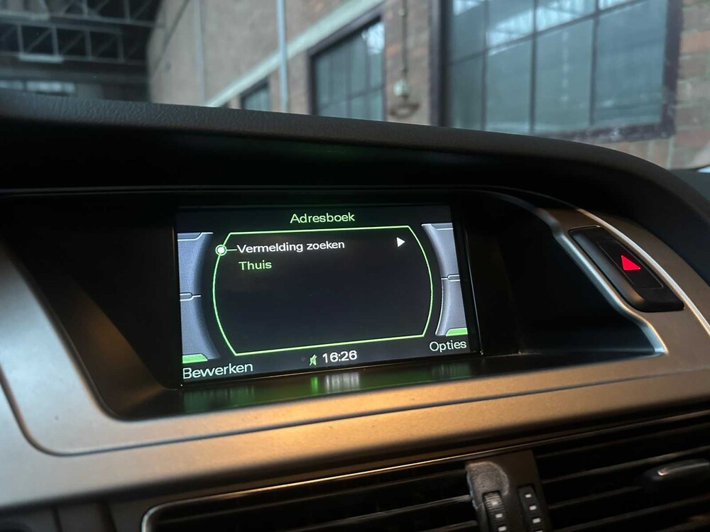 Audi A4 Limousine 3.2 FSI quattro Pro Line Business 265PS 2008 (Original-NL), 18-ZK-GX