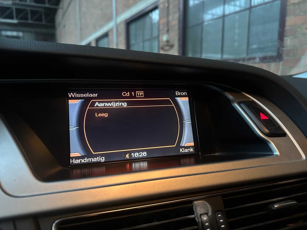 Audi A4 Limousine 3.2 FSI quattro Pro Line Business 265PS 2008 (Original-NL), 18-ZK-GX