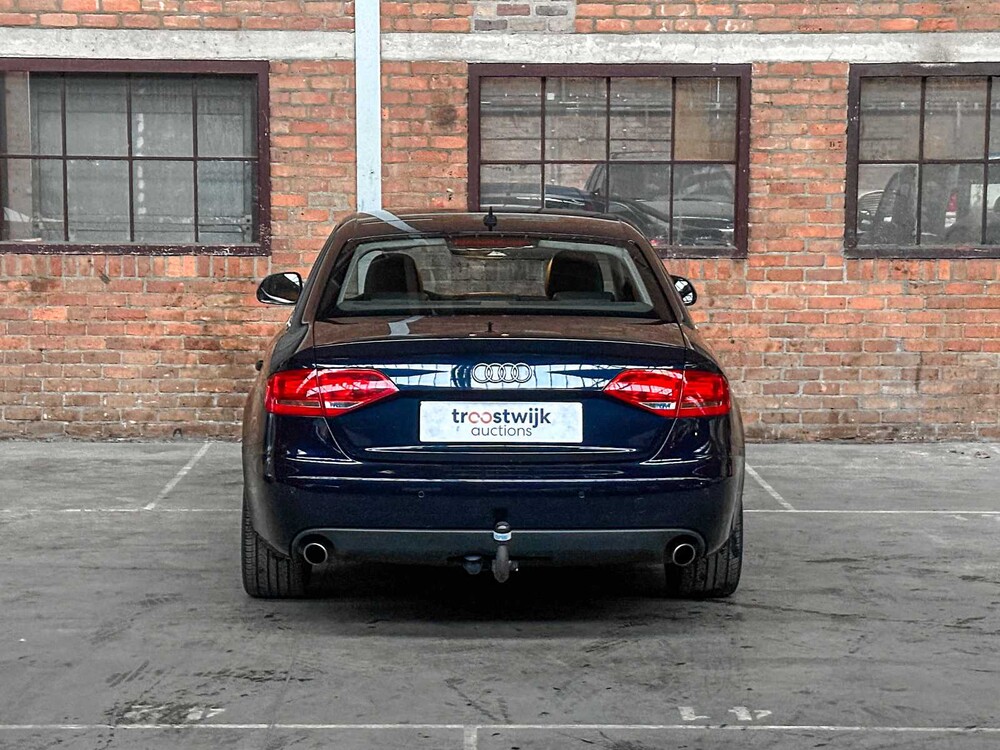 Audi A4 Limousine 3.2 FSI quattro Pro Line Business 265PS 2008 (Original-NL), 18-ZK-GX