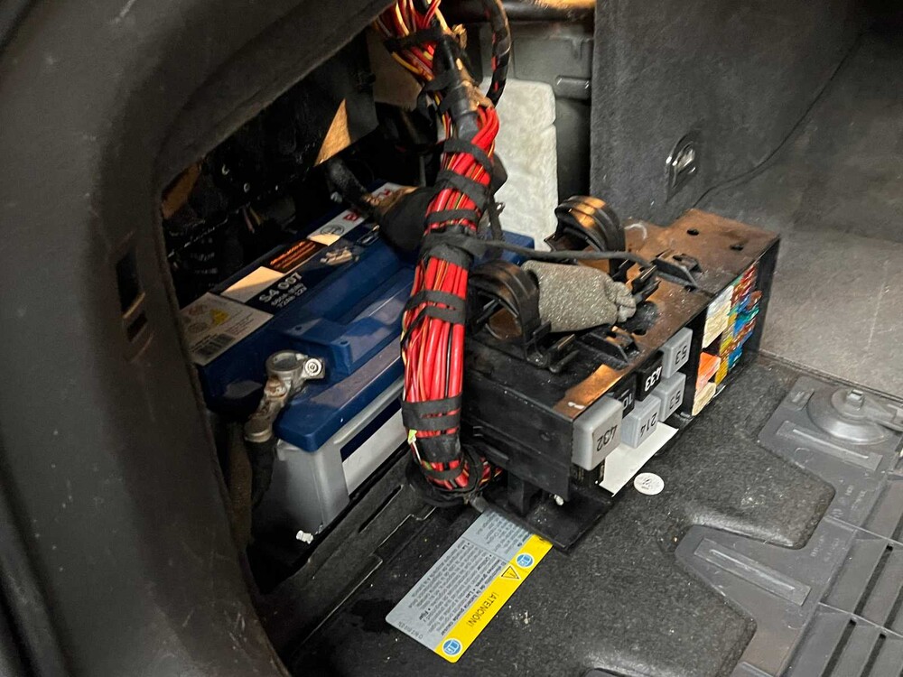 Volkswagen Phaeton 3.0 TDI 5p. 224PS 2005, SF-016-R