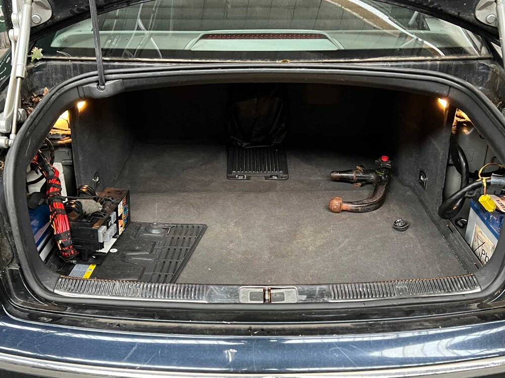 Volkswagen Phaeton 3.0 TDI 5p. 224PS 2005, SF-016-R