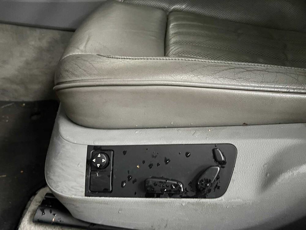 Volkswagen Phaeton 3.0 TDI 5p. 224PS 2005, SF-016-R