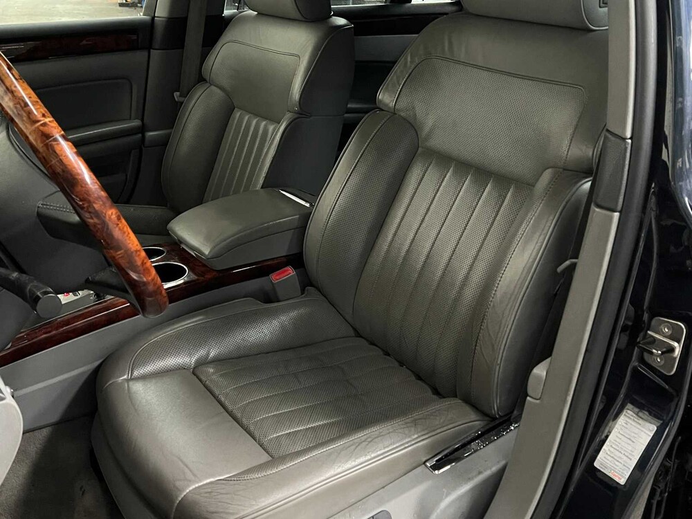 Volkswagen Phaeton 3.0 TDI 5p. 224PS 2005, SF-016-R