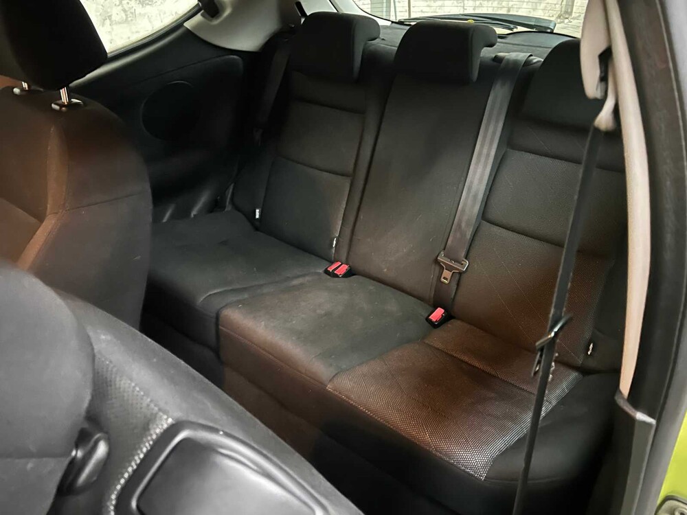 Peugeot 207 1.6-16V XS Pack 109PS 2006, 53-TJ-DV