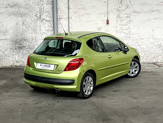 Peugeot 207 1.6-16V XS Pack 109pk 2006, 53-TJ-DV