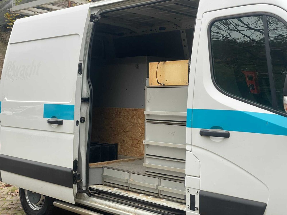 Renault Master T35 2.3 dCi L2H2 131PS 2016 (Original-NL), V-951-BP