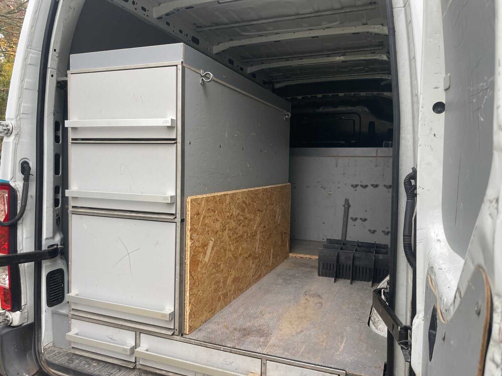 Renault Master T35 2.3 dCi L2H2 131PS 2016 (Original-NL), V-951-BP