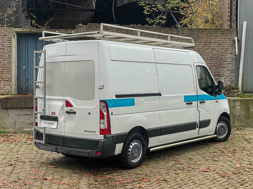 Renault Master T35 2.3 dCi L2H2 131PS 2016 (Original-NL), V-951-BP