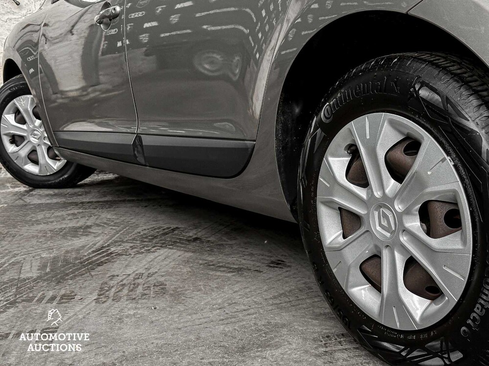 Renault Mégane Kombi 1.4 TCe Expression 131PS 2010 (Original-NL), 31-KVJ-7