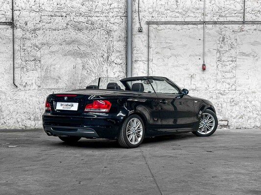 BMW 118i Cabriolet High Executive 143pk 2008 1-serie, 57-GVR-5