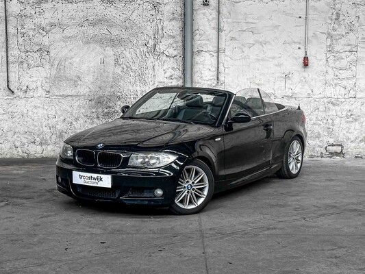 BMW 118i Cabriolet High Executive 143pk 2008 1-serie, 57-GVR-5