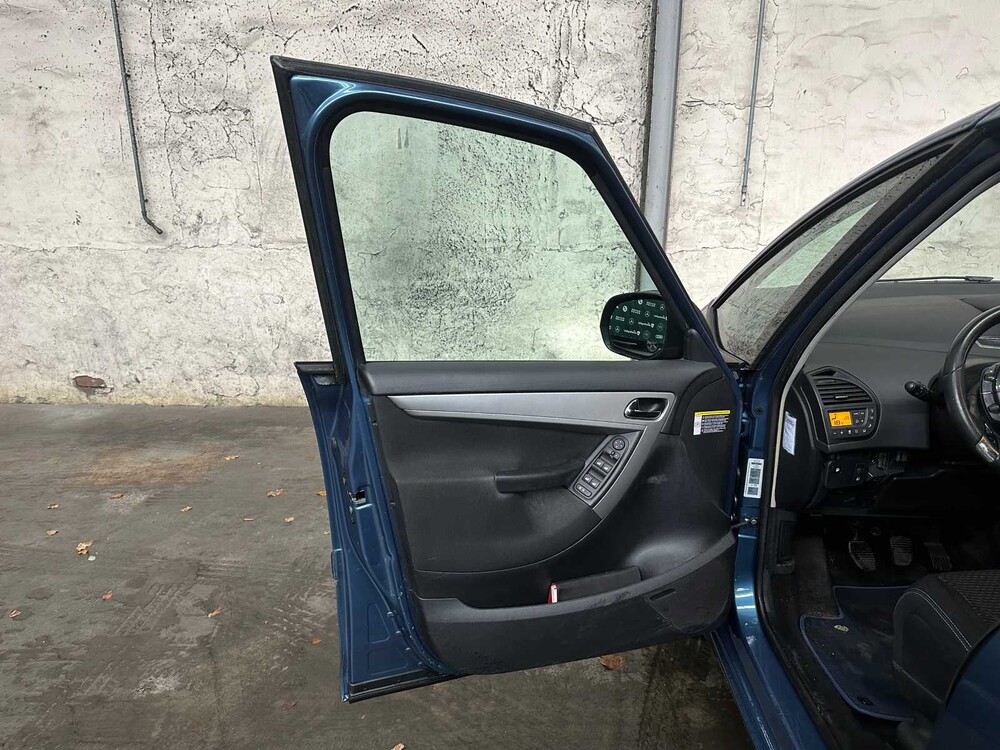 Citroen Grand C4 Picasso 1.6 VTi Tendance 7p 120hp 2011 (Original-NL), 31-PTT-4