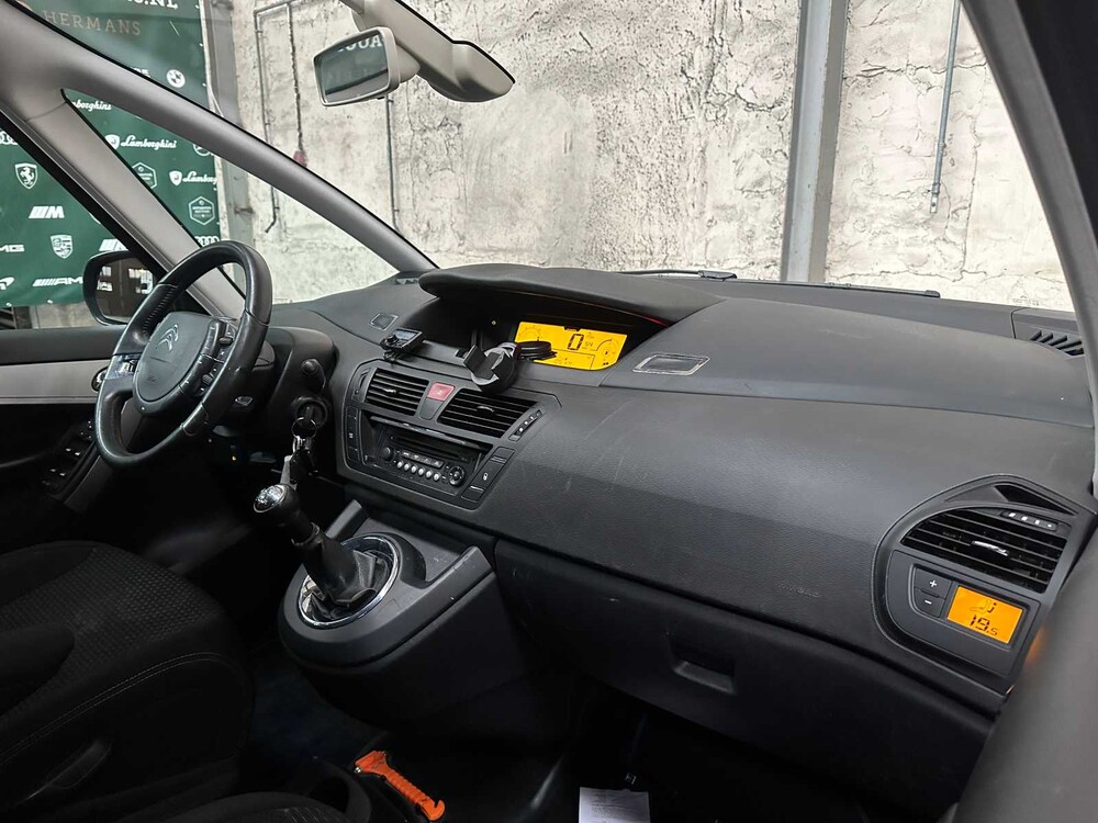Citroen Grand C4 Picasso 1.6 VTi Tendance 7p 120hp 2011 (Original-NL), 31-PTT-4