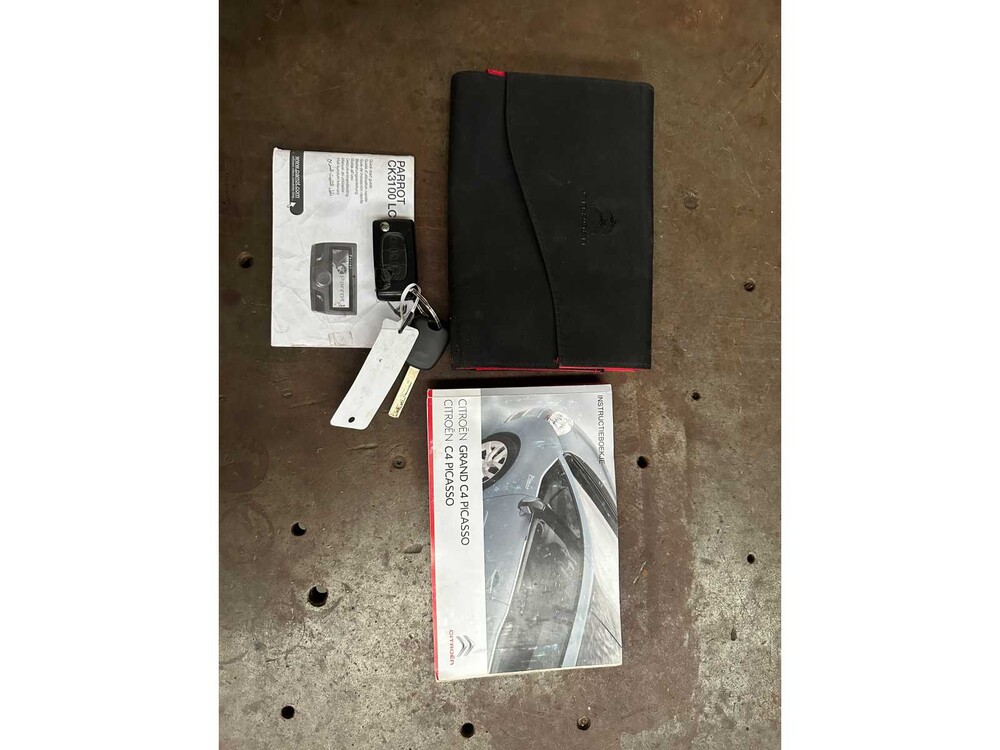 Citroen Grand C4 Picasso 1.6 VTi Tendance 7p 120hp 2011 (Original-NL), 31-PTT-4