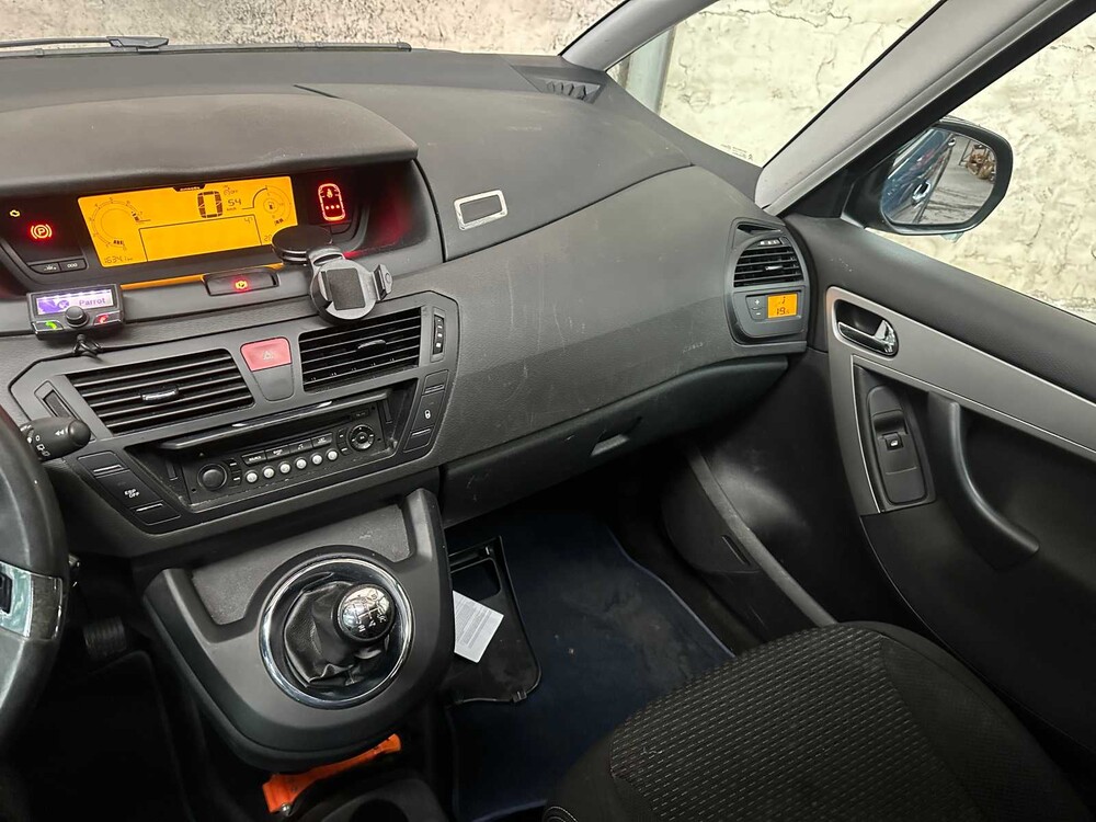 Citroen Grand C4 Picasso 1.6 VTi Tendance 7p 120hp 2011 (Original-NL), 31-PTT-4