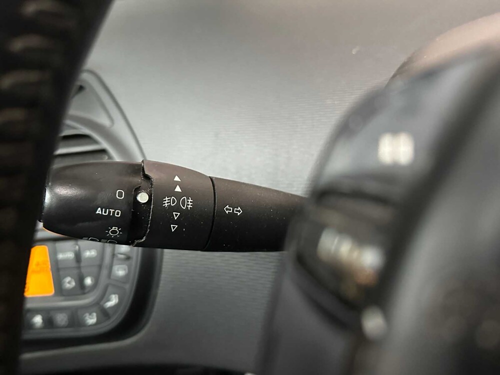 Citroen Grand C4 Picasso 1.6 VTi Tendance 7p 120hp 2011 (Original-NL), 31-PTT-4