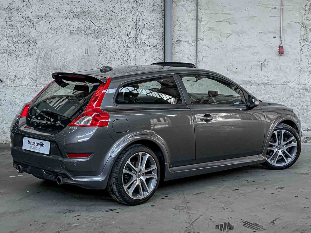 Volvo C30 2.0 D3 R-Design Pro Edition 150PS 2012 (Original-NL), 77-ZDN-7