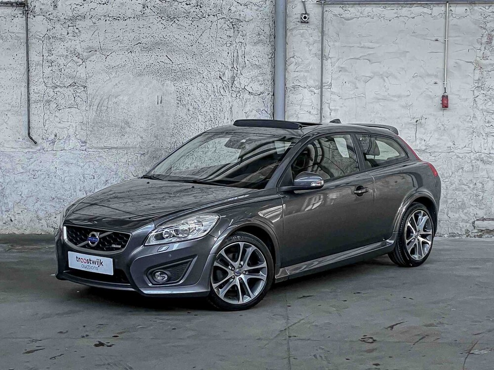 Volvo C30 2.0 D3 R-Design Pro Edition 150hp 2012 (Original-NL), 77-ZDN-7