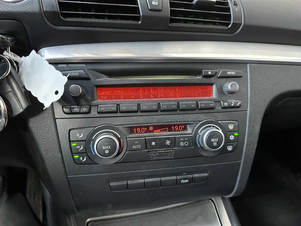 BMW 118d Corporate Business Line 136HP 2007 (ORIGINAL-NL), 10-XP-XS