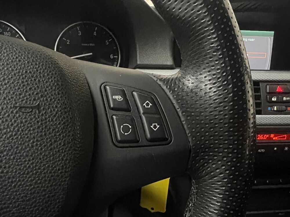 BMW 3er Touring 318i Corp.L.Lux Line 136PS 2012, 15-TDL-2