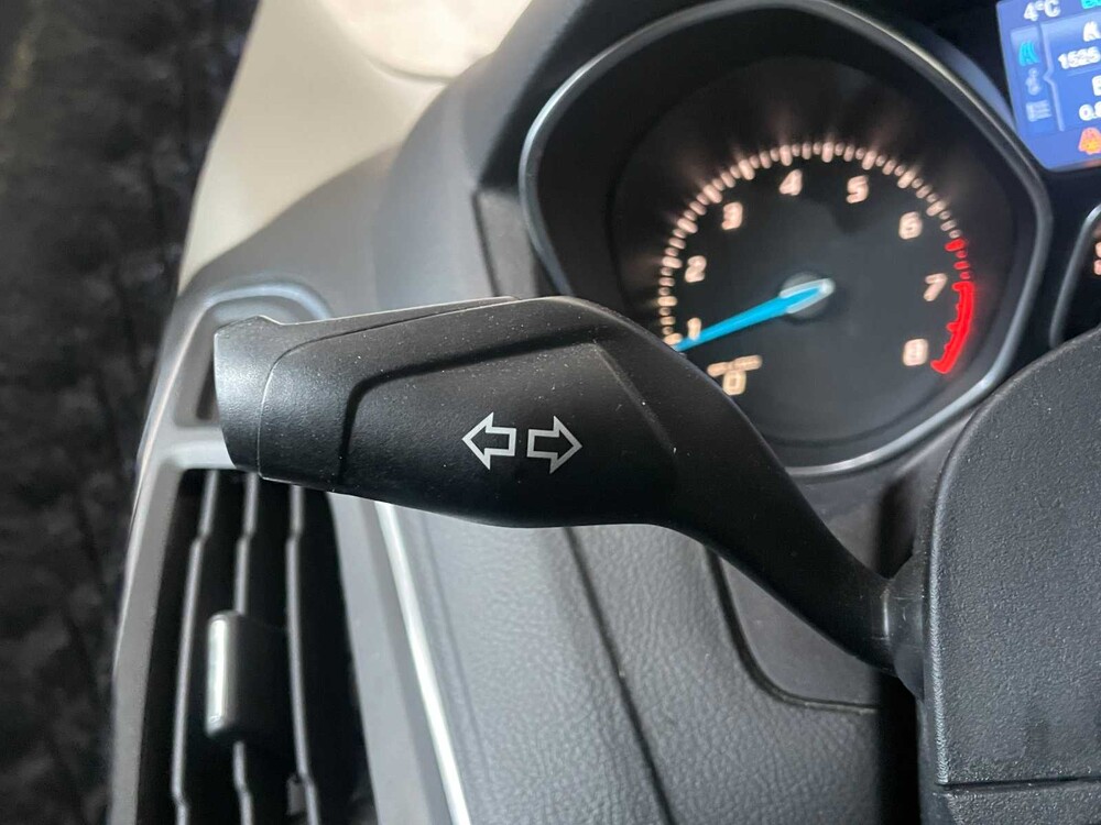 Ford Focus Kombi 1.6 EcoB. Titan 150PS 2011 (Original-NL), 31-SXT-2