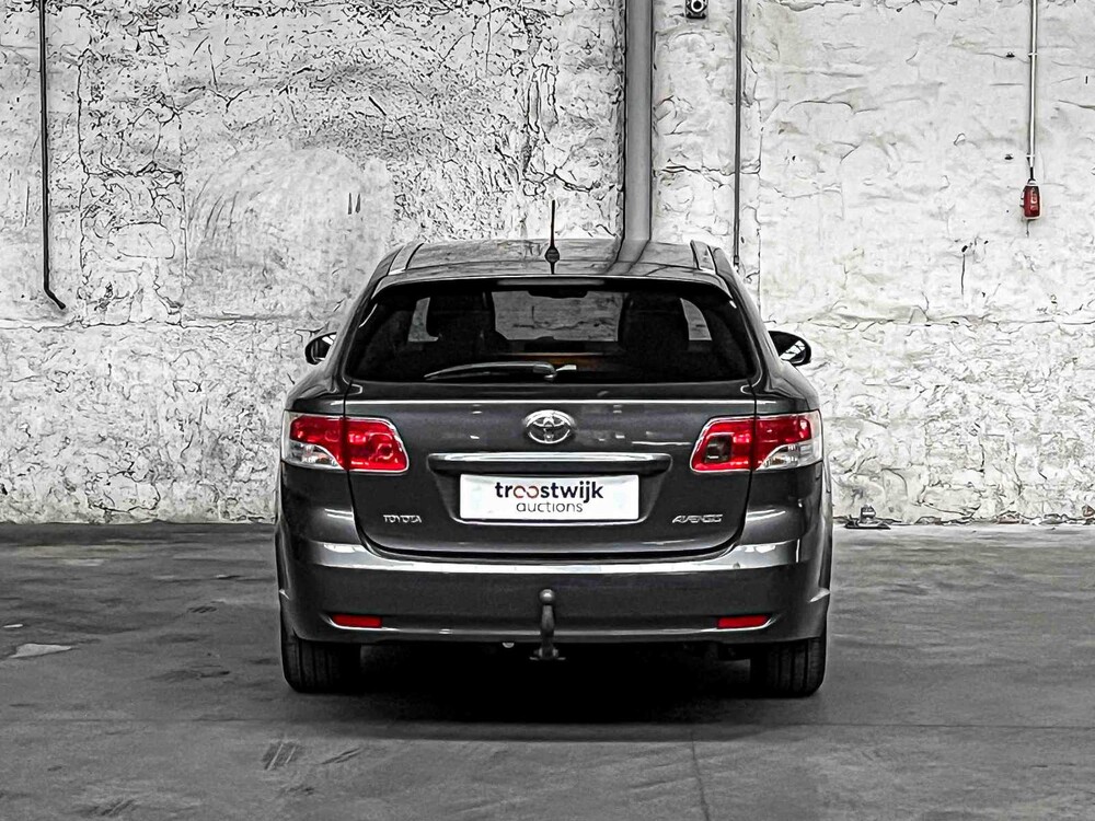 Toyota Avensis Kombi 1.6 VVTi Business 132PS 2010, 68-LXF-5