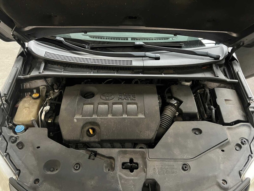 Toyota Avensis Kombi 1.6 VVTi Business 132PS 2010, 68-LXF-5